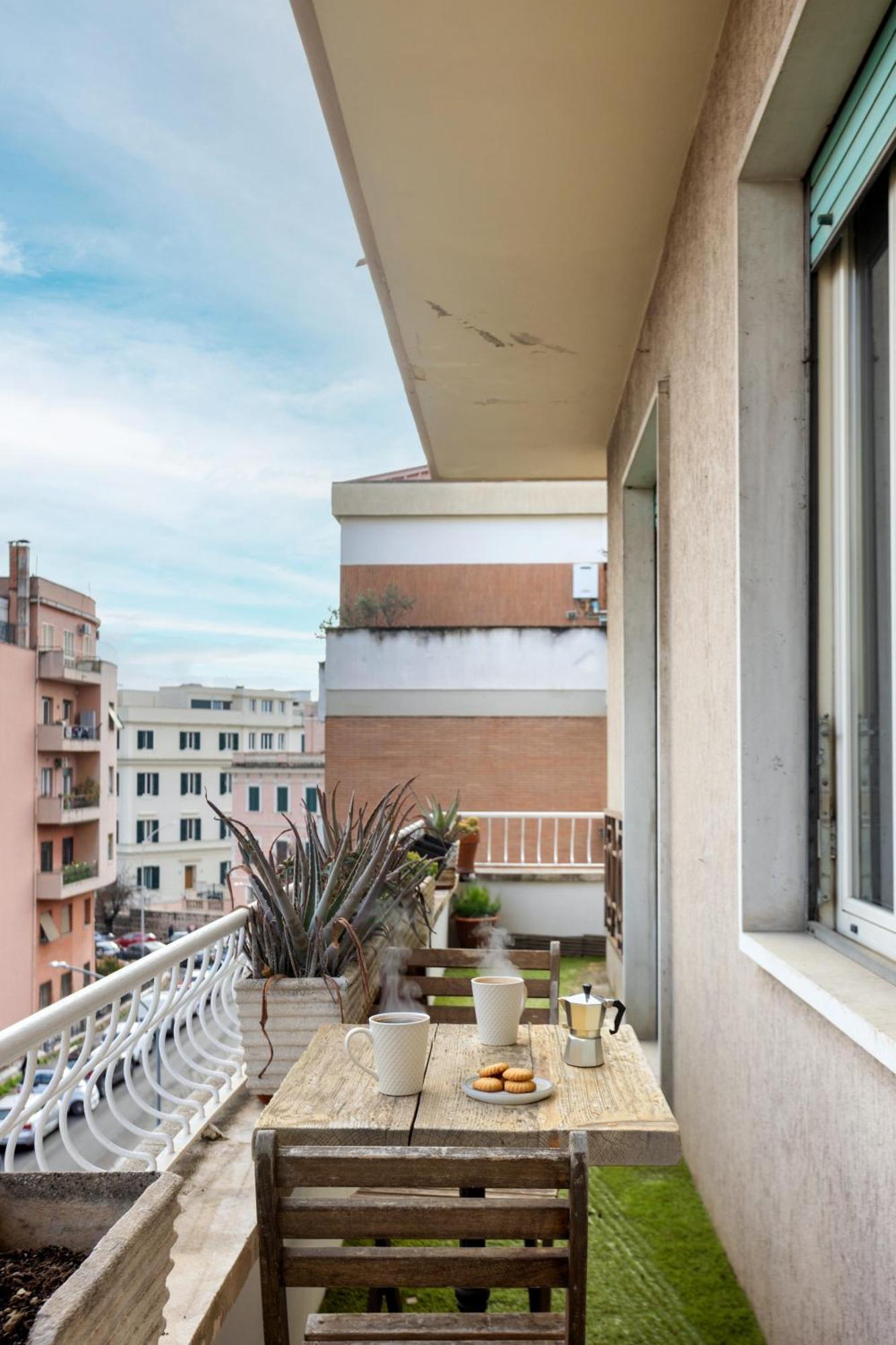 Maison G - New Design With Balcony Apartment *