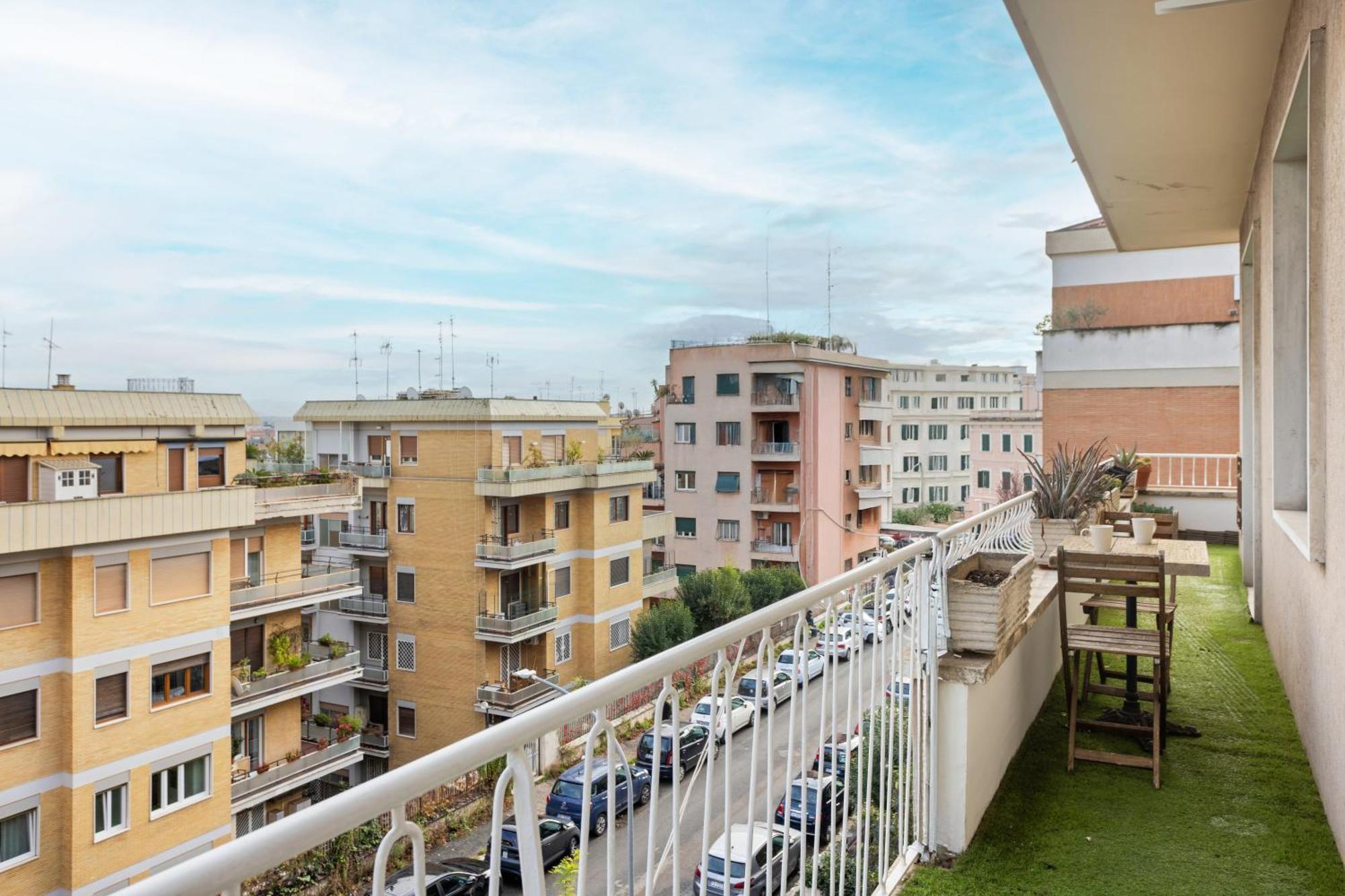 Maison G - New Design With Balcony Appartement